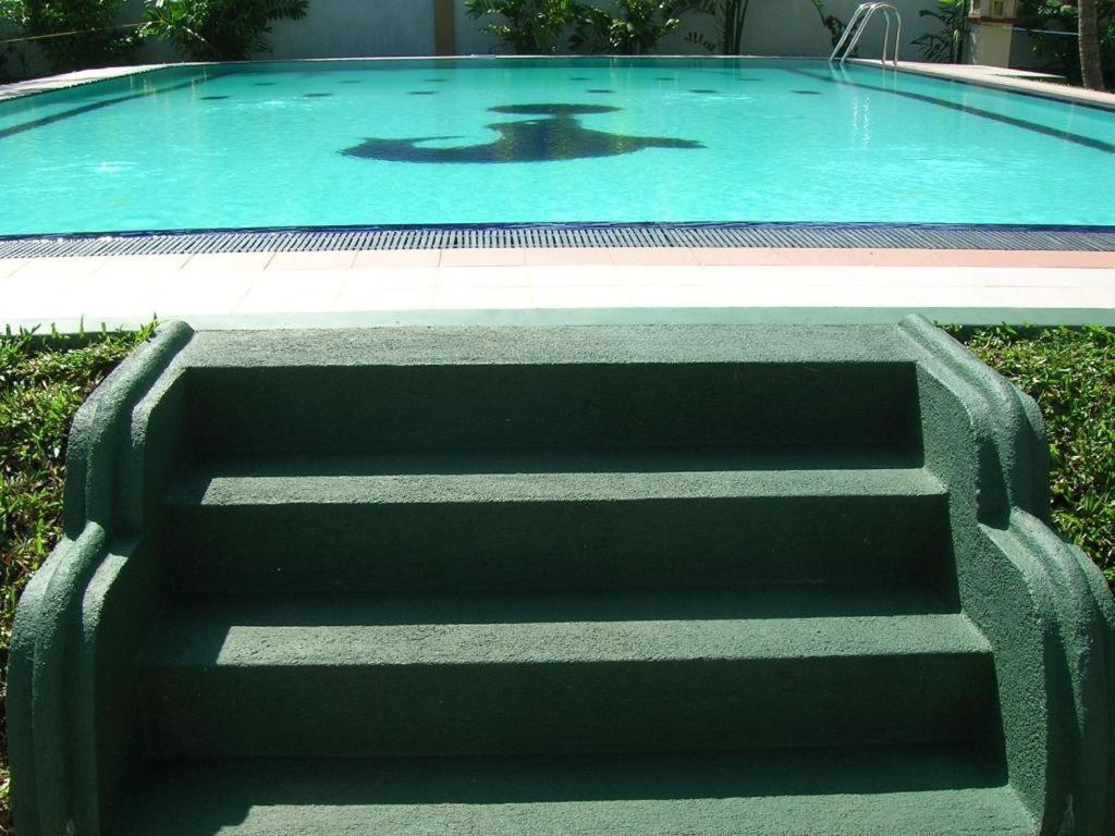 Sagarika Beach Hotel Moragalla Esterno foto